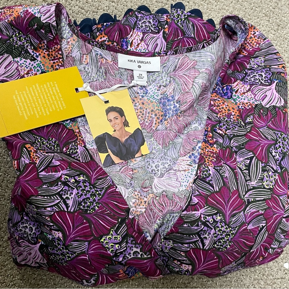 NWT Kika Vargas x Target Scallop Edge Wrap Top Size L Large or 2X - Picture 8 of 8